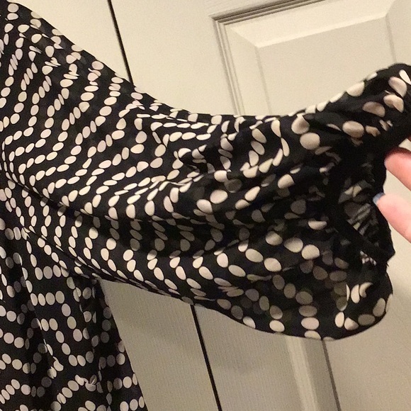 Black and white dress - Picture 2 of 5